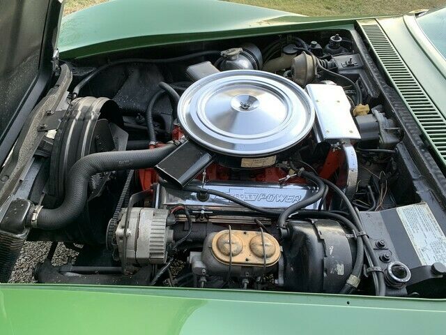 Chevrolet Corvette 1972 image number 11