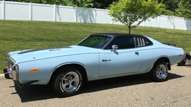 Dodge Charger 1973 image number 15