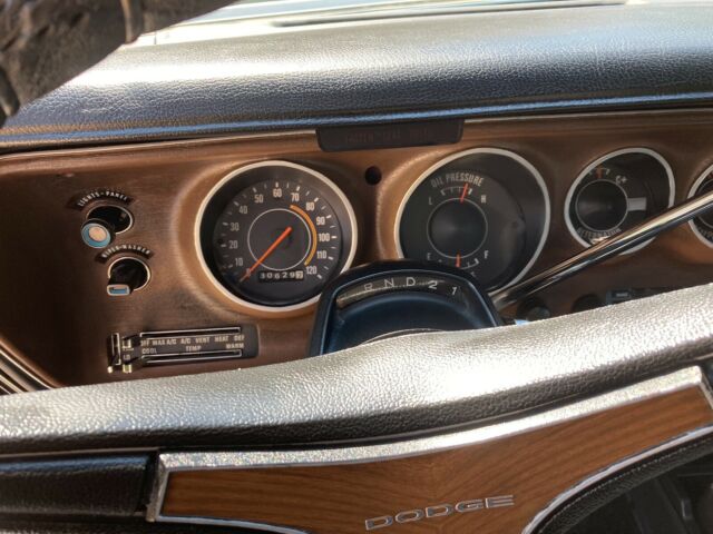 Dodge Charger 1973 image number 9