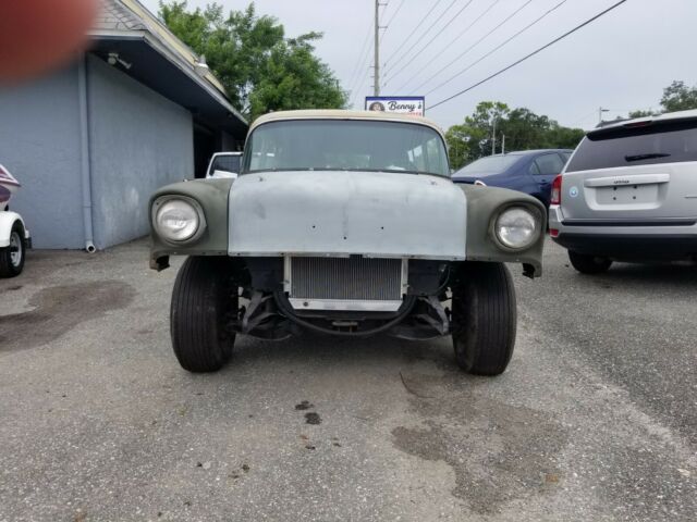 Chevrolet Bel Air/150/210 1956 image number 2