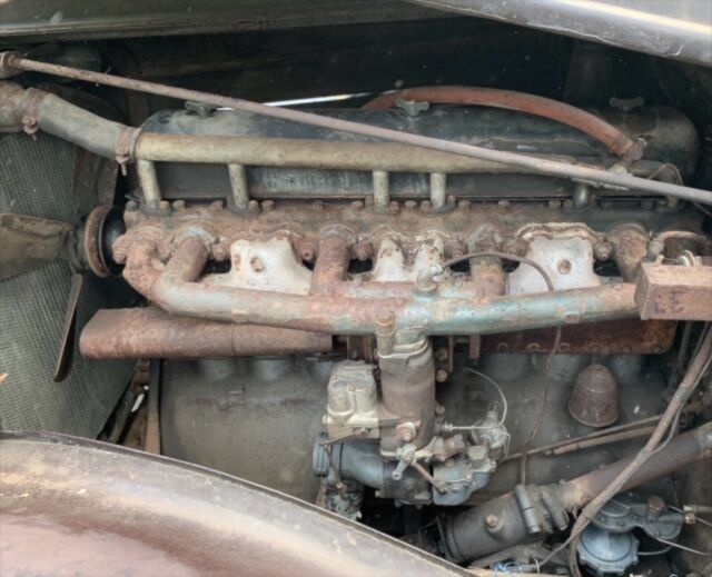 Buick Series 90 1935 image number 7