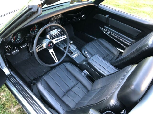 Chevrolet Corvette 1969 image number 35