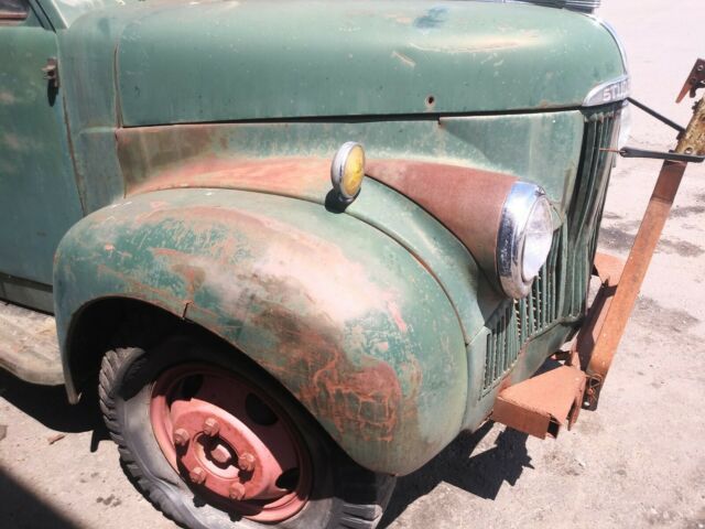 Studebaker M15 1947 image number 15