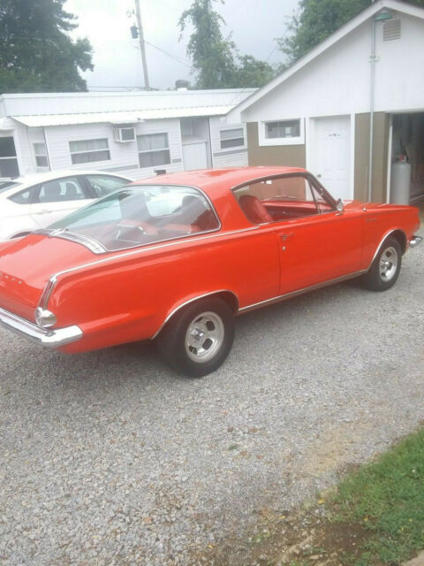 Plymouth Barracuda 1965 image number 15