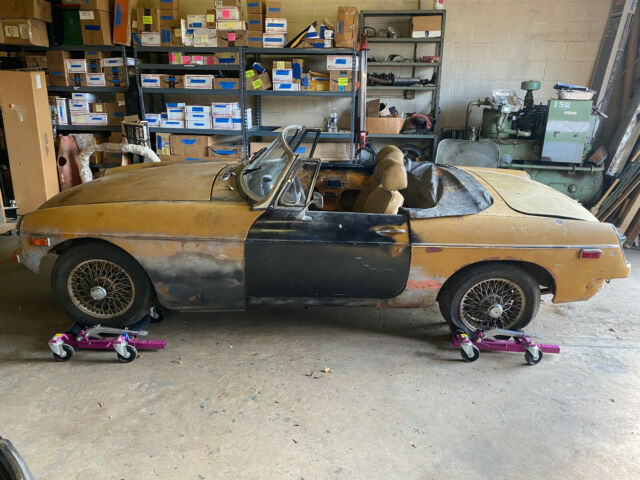 MG MGB 1971 image number 21