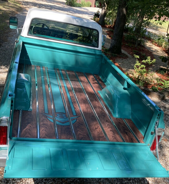 GMC C2500 1972 image number 18
