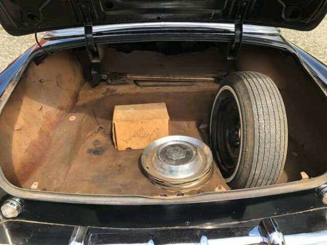 Buick Special 1953 image number 11