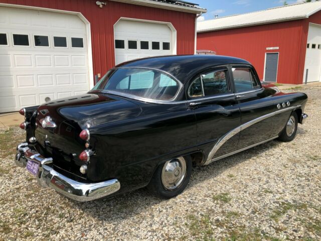 Buick Special 1953 image number 5