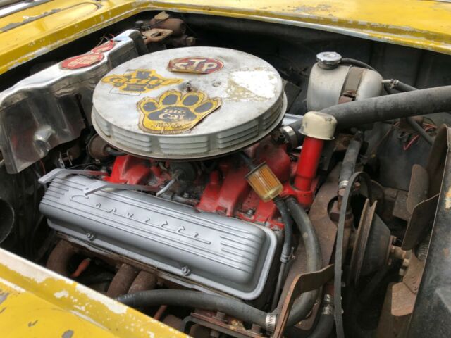 Chevrolet Corvette 1962 image number 13