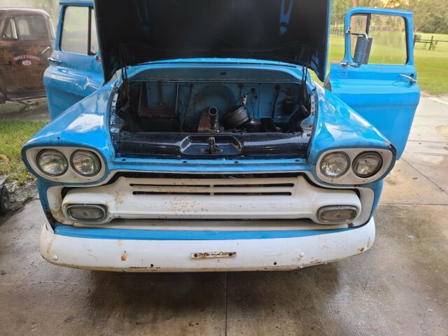 Chevrolet apache 1959 image number 12