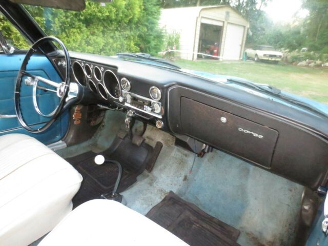 Chevrolet Corvair 1965 image number 4
