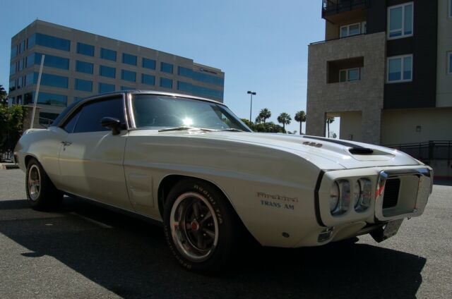 Pontiac Firebird 1969 image number 16