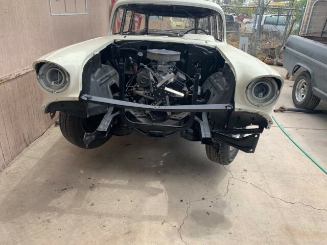 Chevrolet Standard 1957 image number 3
