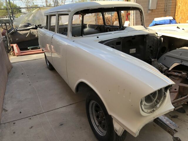 Chevrolet Standard 1957 image number 8
