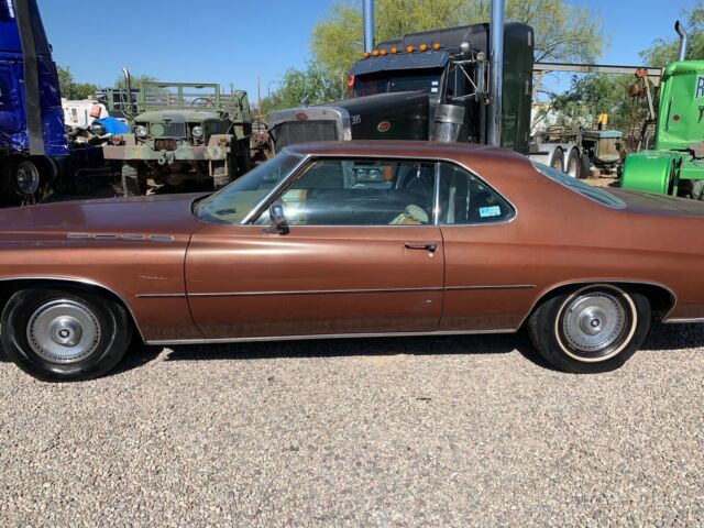 Buick LeSabre 1971 image number 3