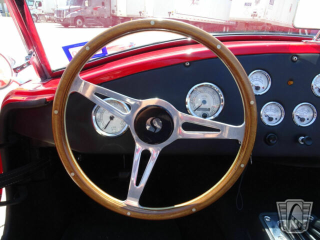 Shelby Cobra 1965 image number 13