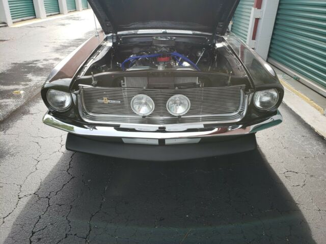 Ford Mustang 1967 image number 21