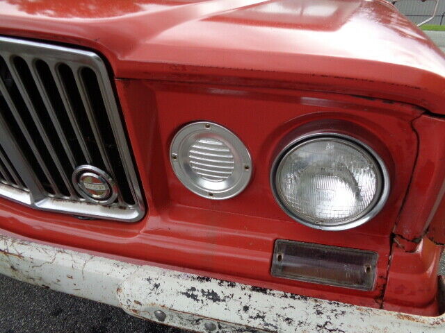 Jeep J2000 1969 image number 28