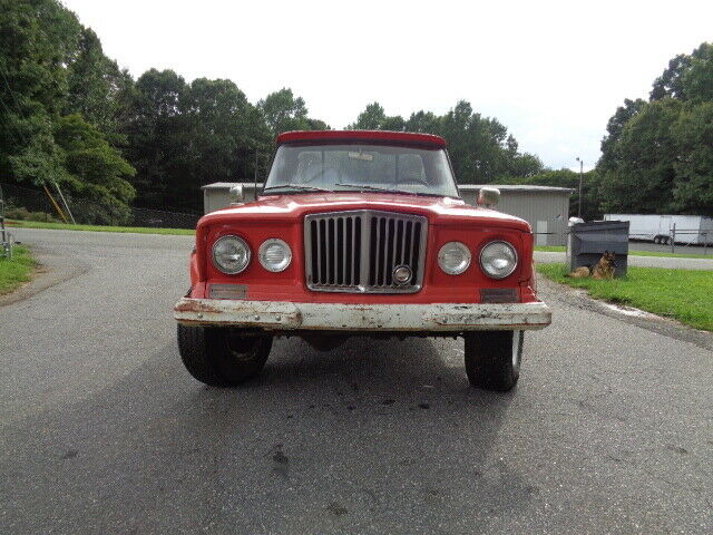 Jeep J2000 1969 image number 29