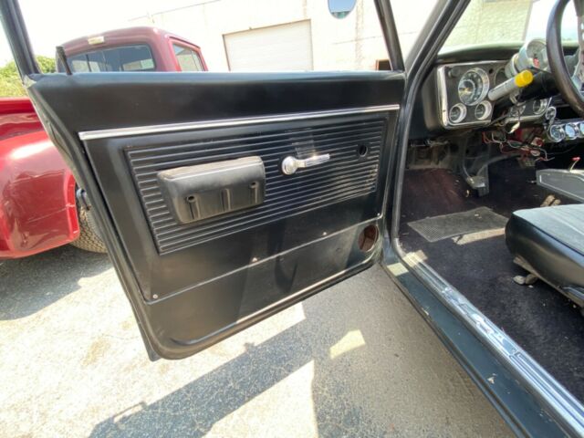 Chevrolet C-10 1969 image number 32