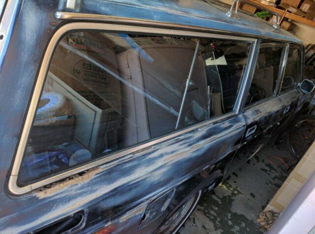 Volvo 240 1977 image number 16