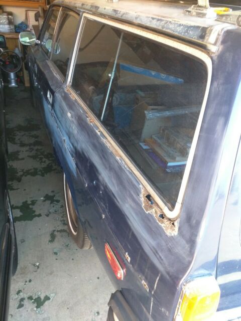 Volvo 240 1977 image number 19