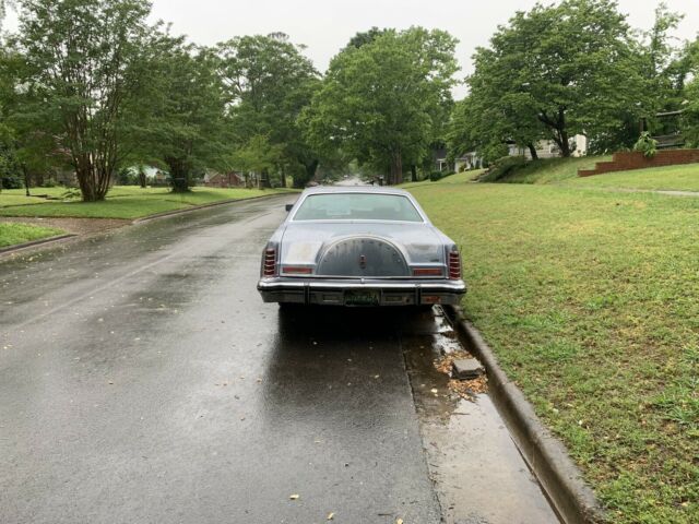 Lincoln Mark V 1979 image number 3