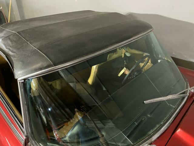Jaguar E-Type 1974 image number 37