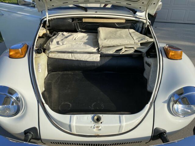 Volkswagen Super Beetle 1978 image number 47