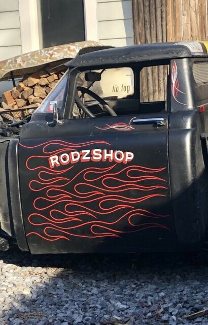 Toyota Stout Chopped Rat Hot Street Rod Rod 1967 image number 24