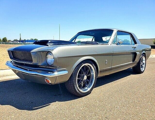 Ford Mustang 1965 image number 25