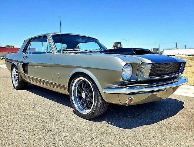 Ford Mustang 1965 image number 32