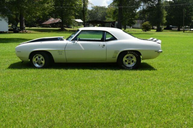 Chevrolet Camaro 1969 image number 10
