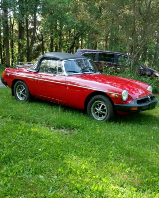 MG MGB 1977 image number 14