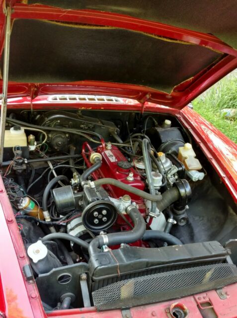 MG MGB 1977 image number 3