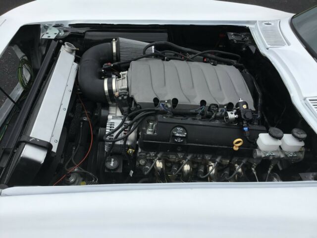 Chevrolet Corvette 1963 image number 11