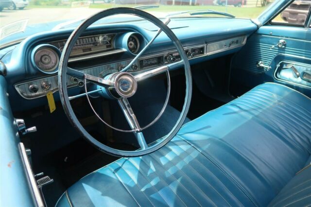Ford Galaxie 1963 image number 13