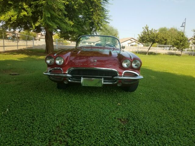 Chevrolet Corvette 1962 image number 1
