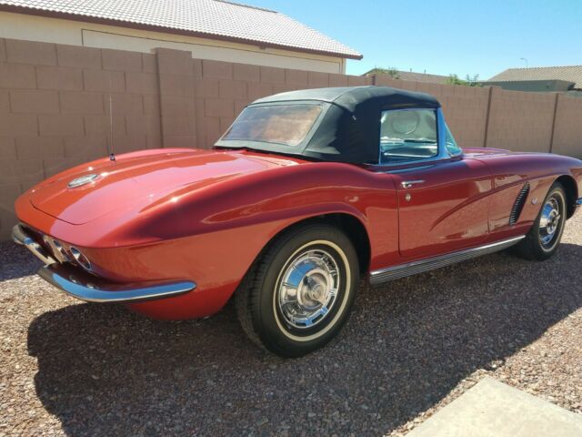 Chevrolet Corvette 1962 image number 16