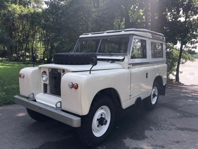 Land Rover Series IIA 1967 image number 19