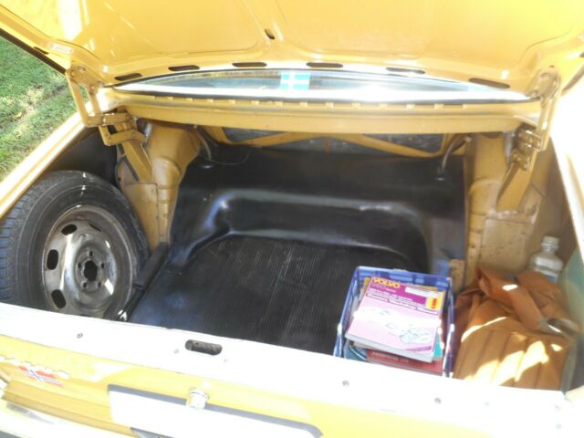 Volvo 142 1970 image number 7