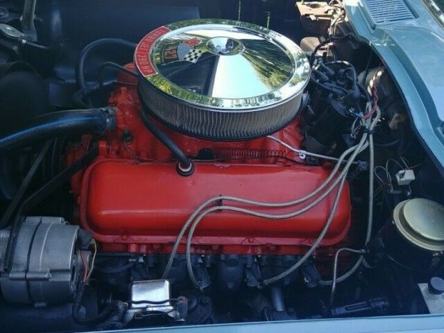 Chevrolet Corvette 1966 image number 18