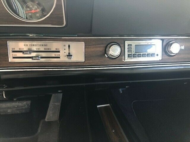 Oldsmobile Cutlass 1972 image number 4