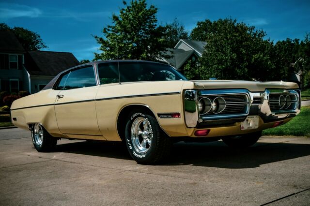 Plymouth Fury 1972 image number 4