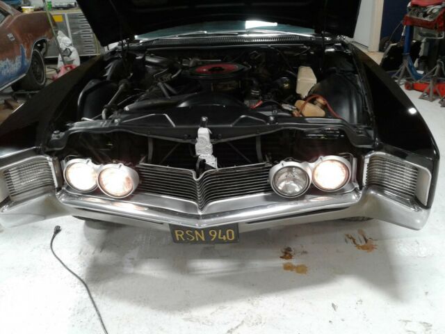 Buick Riviera 1966 image number 7