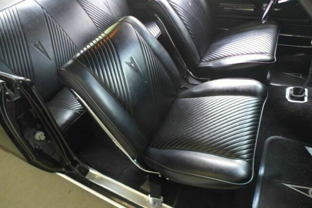 Pontiac GTO 1965 image number 15