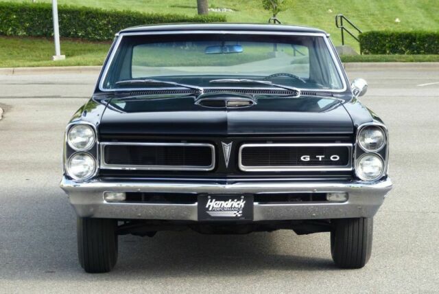 Pontiac GTO 1965 image number 3