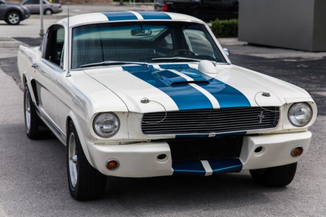Ford Mustang 1967 image number 34