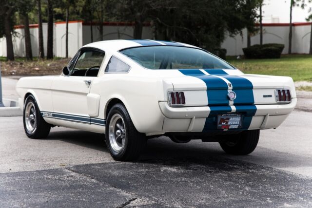 Ford Mustang 1967 image number 44