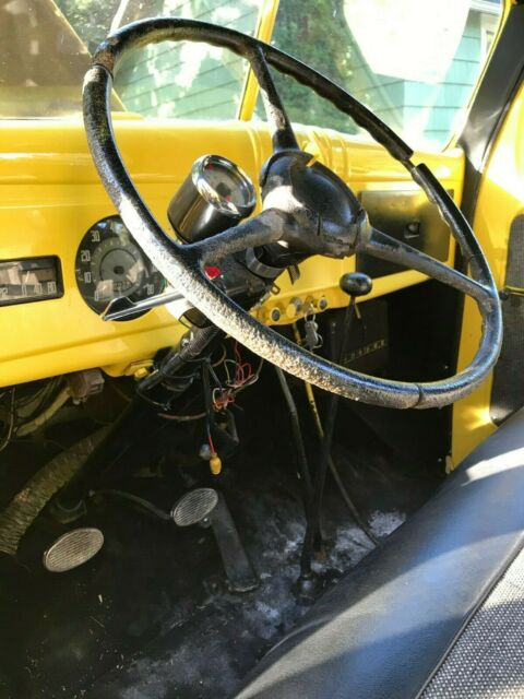 Dodge Truck 1945 image number 19